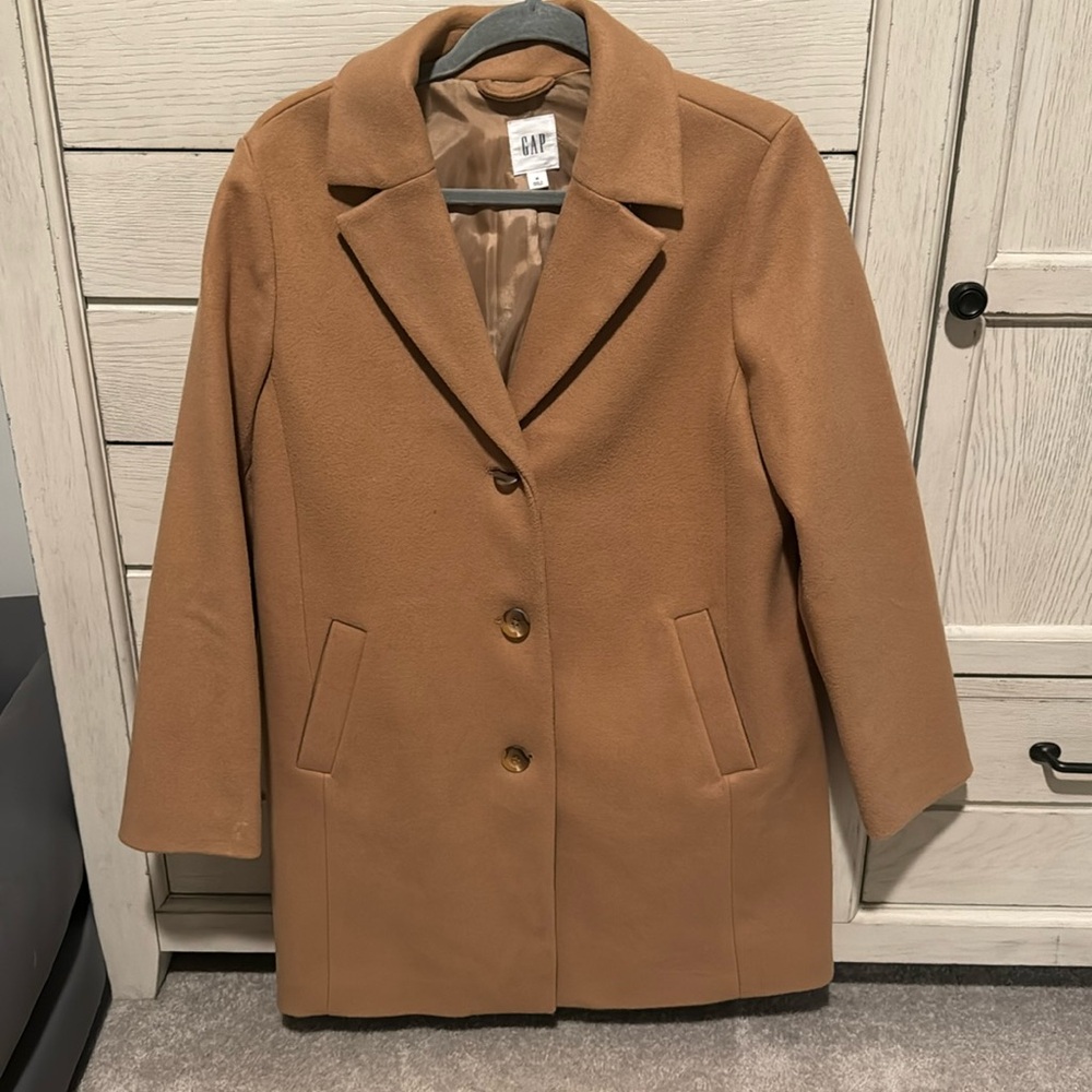 Gap Women’s Tan Peacoat M